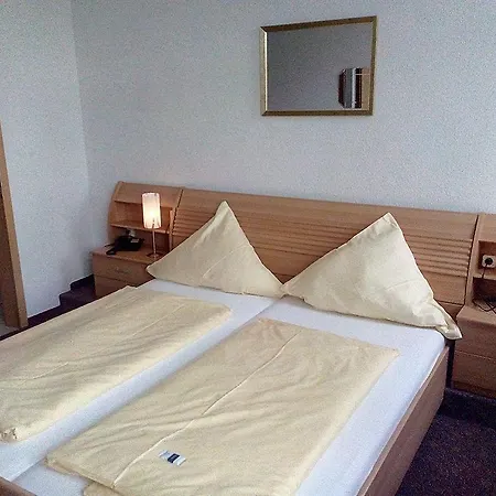 Europa Garni Free Parking