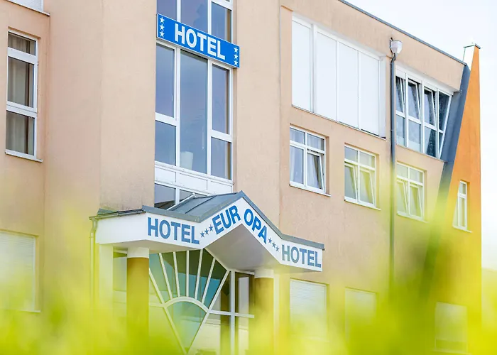 Hotel Europa Garni Free Parking 3*