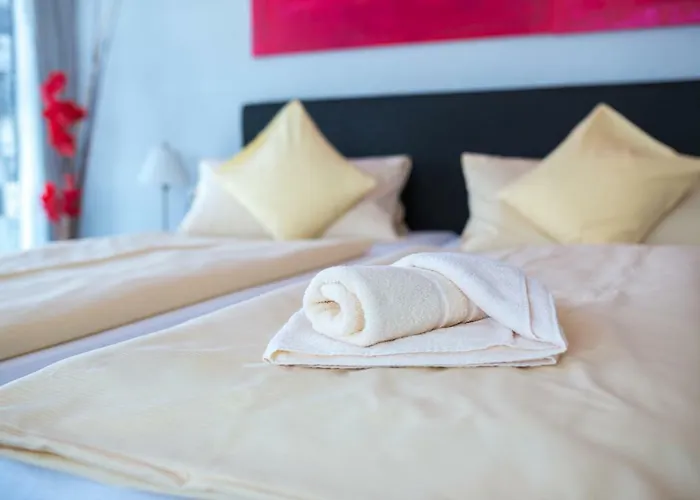 Hotel Europa Garni Free Parking 3*