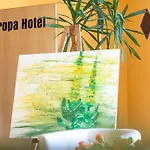 Europa Garni Free Parking 酒店 3*