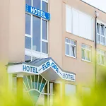 酒店 Europa Garni Free Parking 3*
