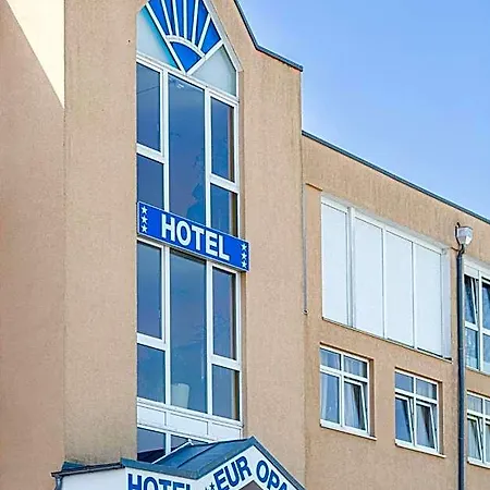 Hotel Europa Garni Free Parking 3*