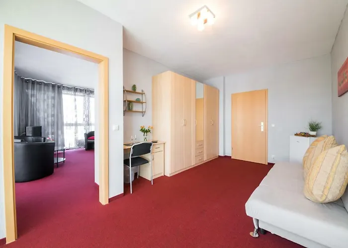 Hotel Europa Garni Free Parking 3*
